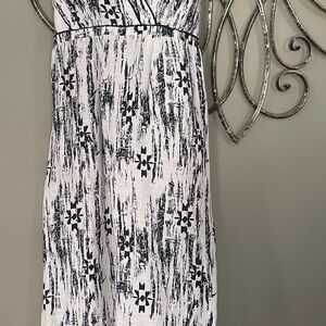 Ann Taylor Black and White Printed Maxi Dress